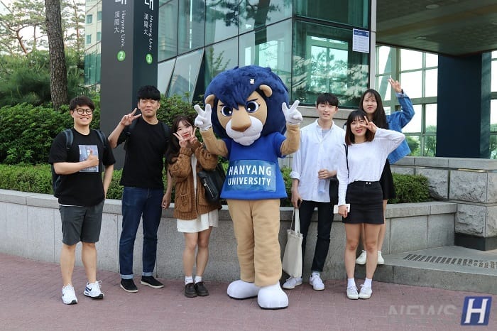 [Open Application] Student Exchange to Hanyang University!